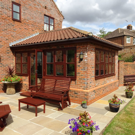 House with extension